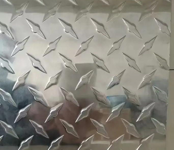 �Թ���������